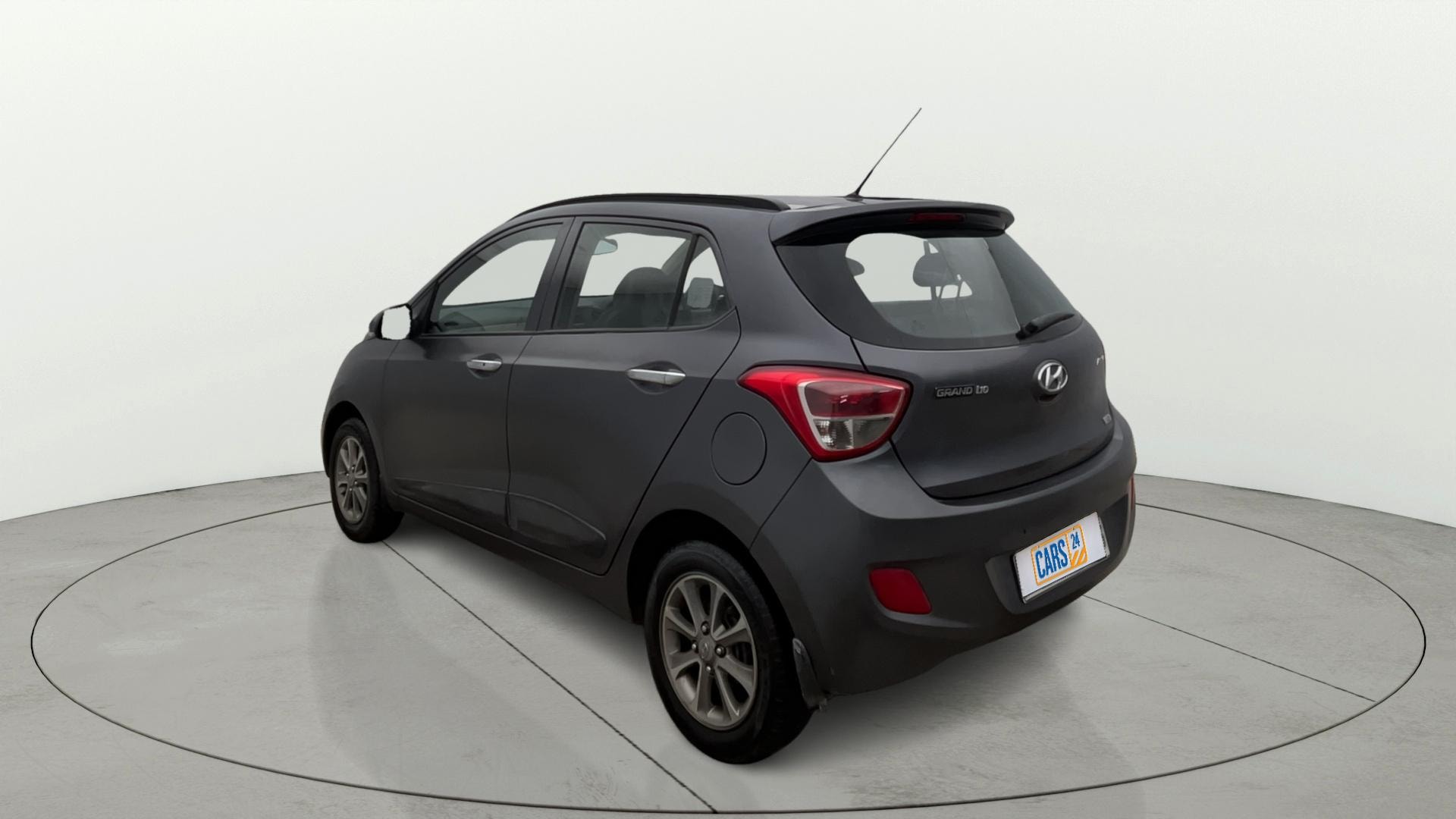 View 2016 Hyundai Grand i10 1.2 Asta Petrol Image 2 Used 2016 Hyundai Grand i10 1.2 Asta Petrol Image 2