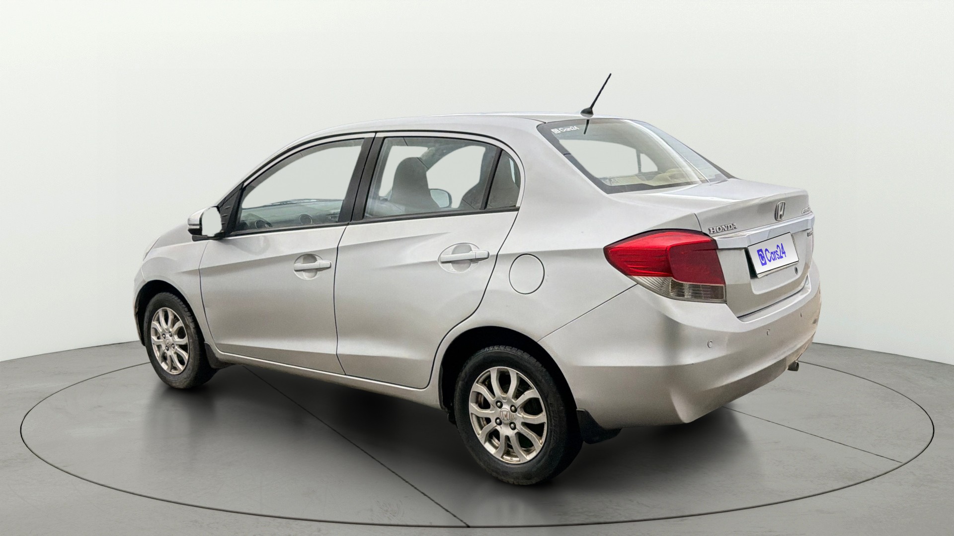 View 2015 Honda Amaze E MT Petrol BS IV Image 2 Used 2015 Honda Amaze E MT Petrol BS IV Image 2