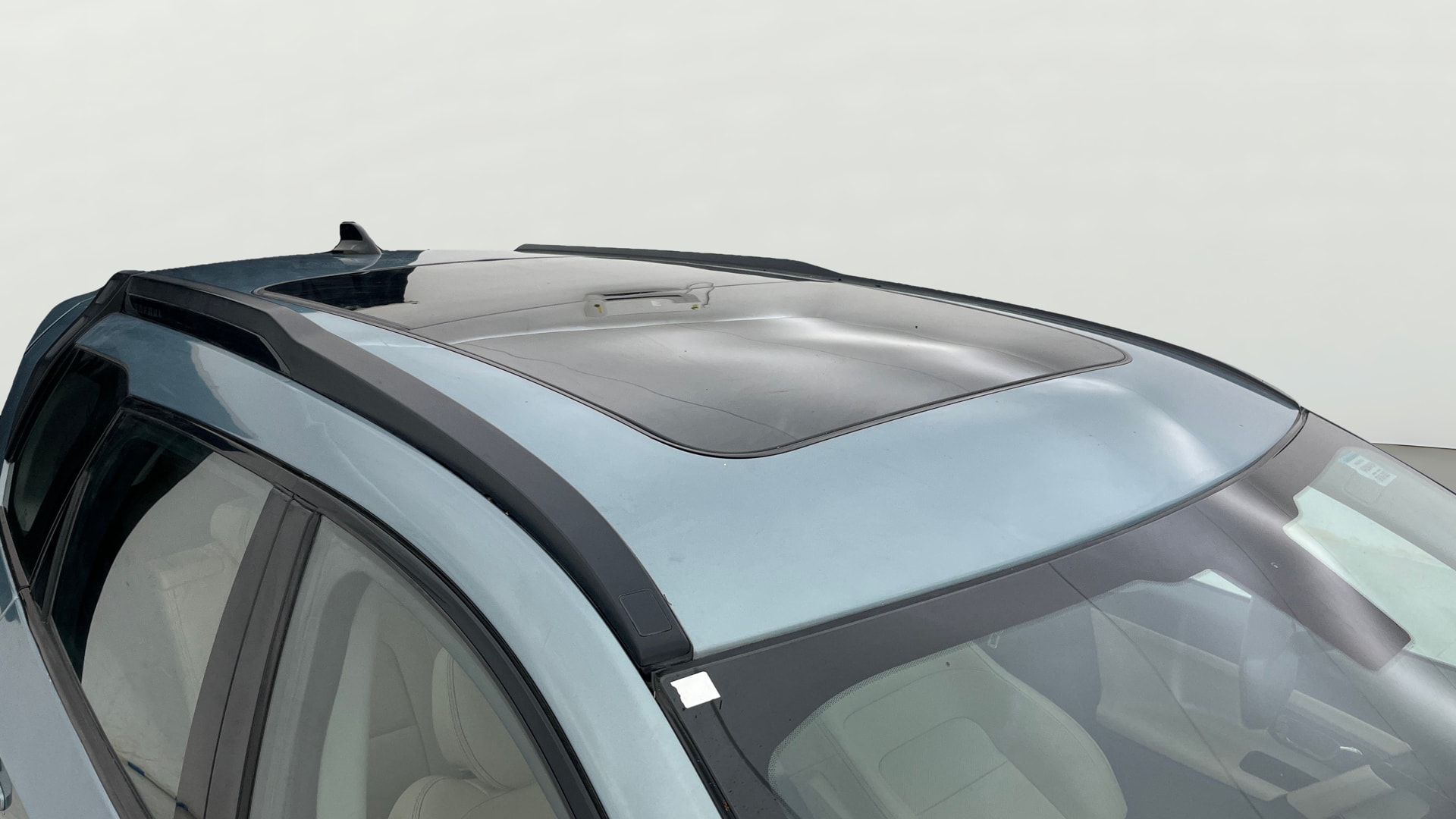 View 2022 Tata Safari XZA Plus Image 5 Used 2022 Tata Safari XZA Plus Image 5