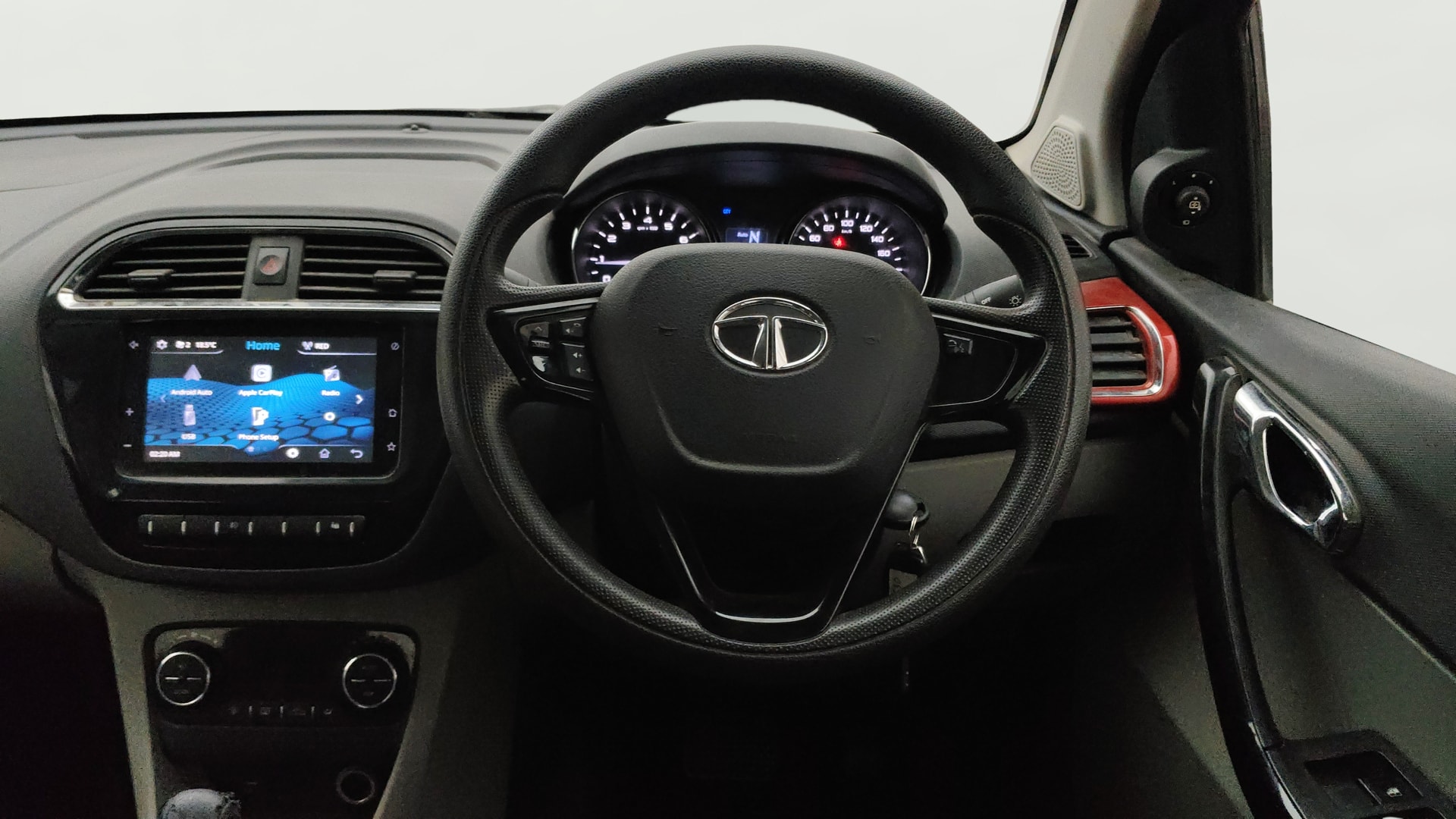 View 2020 Tata Tiago Revotorq XB Image 20 Used 2020 Tata Tiago Revotorq XB Image 20