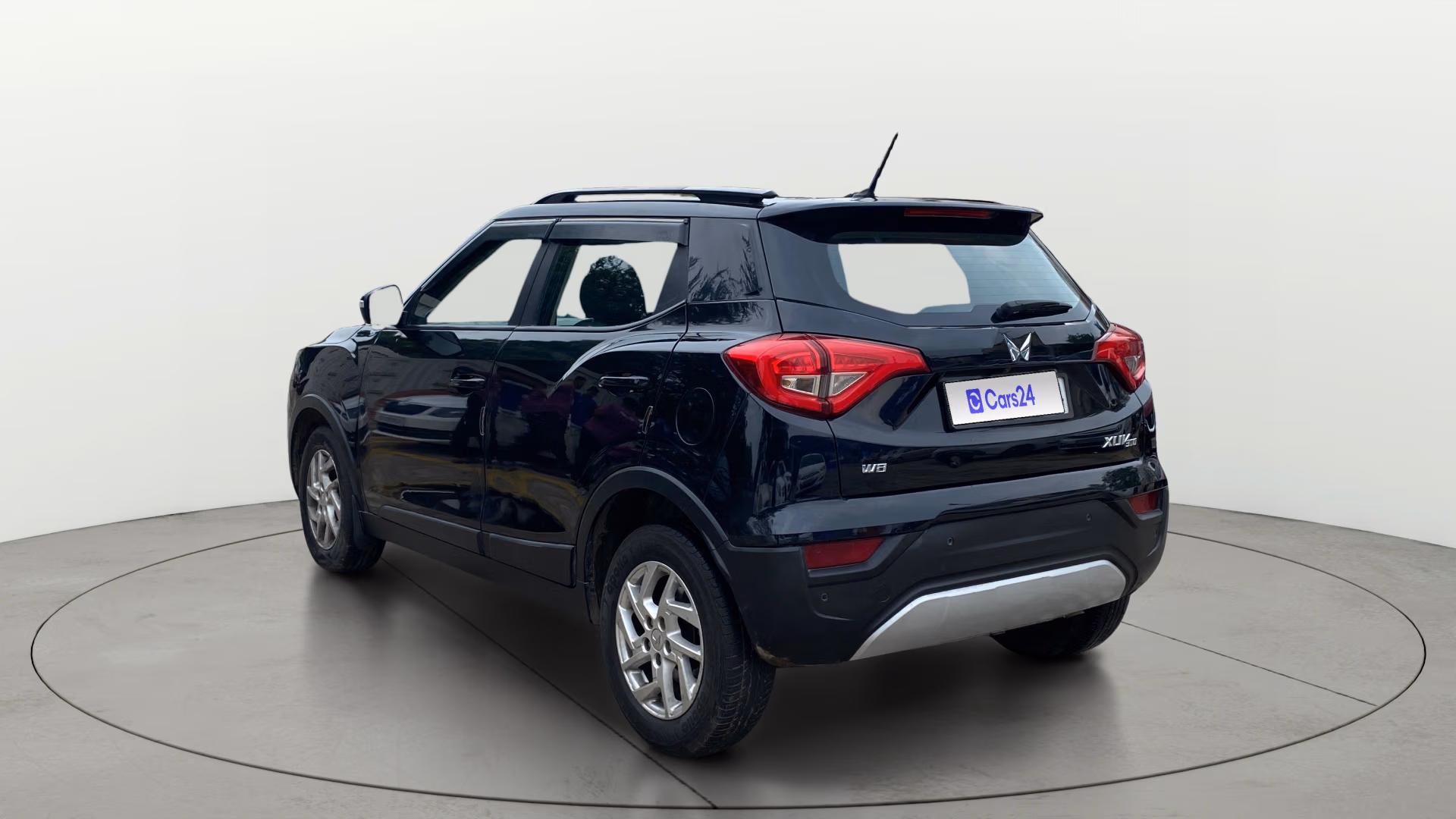 Used 2023 Mahindra XUV300 Used 2023 Mahindra XUV300
