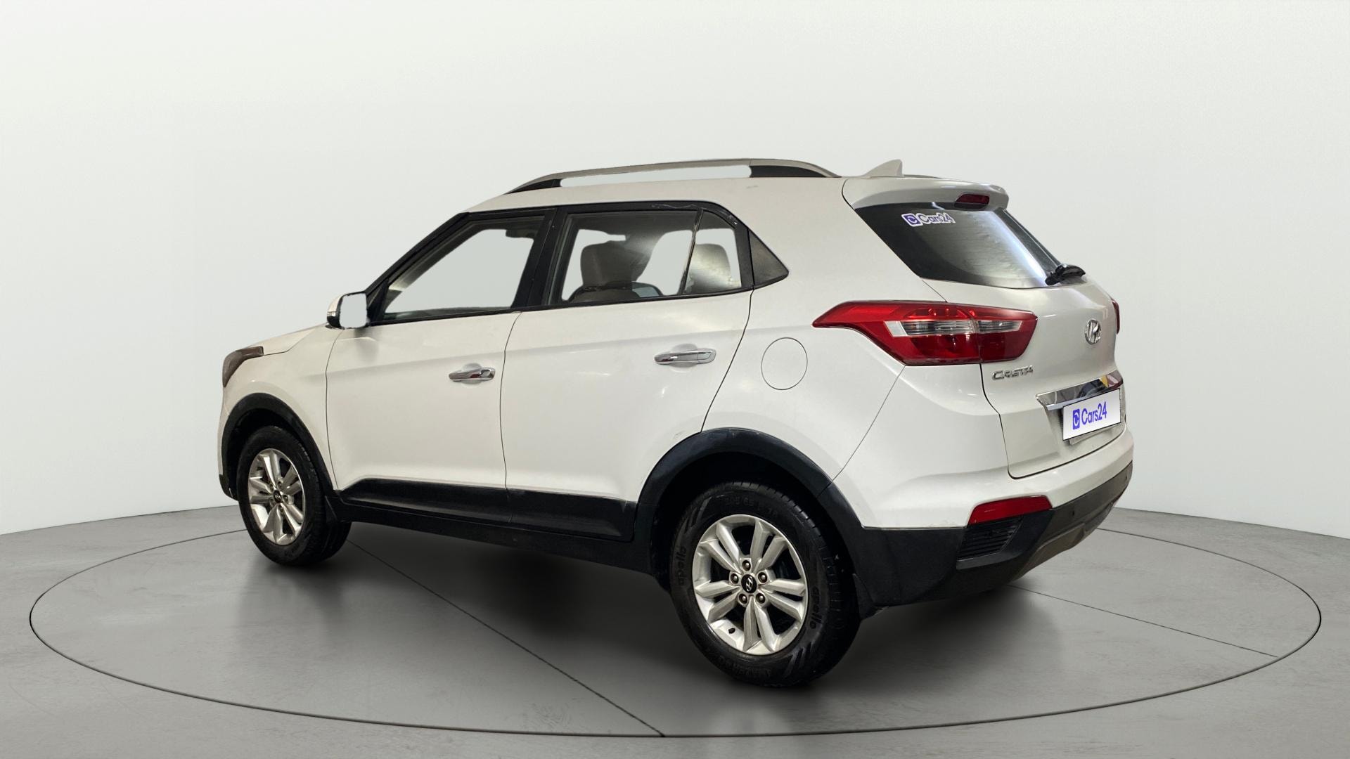 View 2015 Hyundai Creta 1.6 SX Plus Petrol Image 2 Used 2015 Hyundai Creta 1.6 SX Plus Petrol Image 2