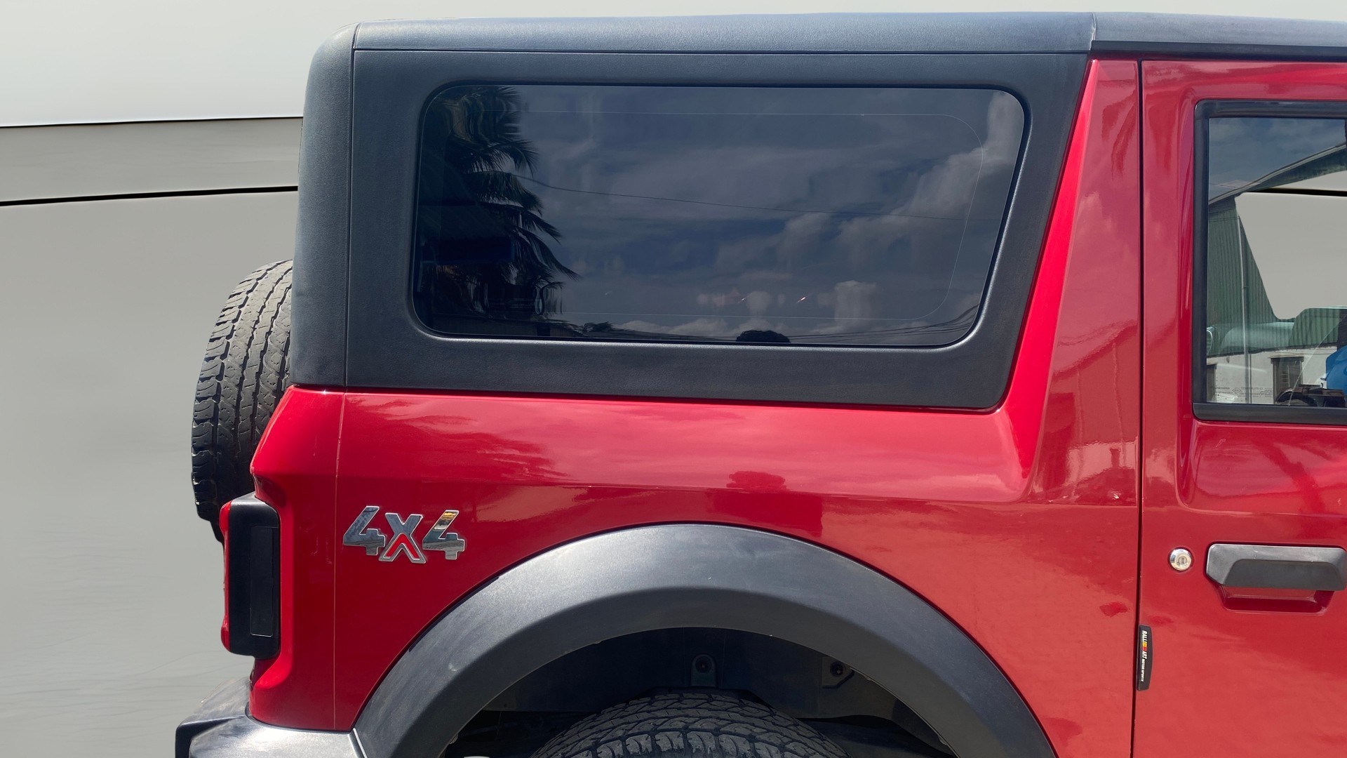 View 2022 Mahindra Thar AX Standard Manual Soft Top 6 Seater Image 8 Used 2022 Mahindra Thar AX Standard Manual Soft Top 6 Seater Image 8