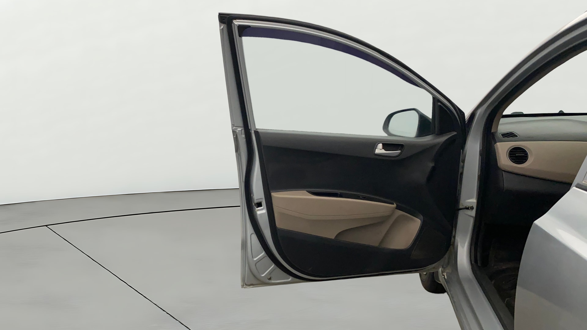 View 2019 Hyundai Grand i10 Sportz 1.2 Kappa Image 40 Used 2019 Hyundai Grand i10 Sportz 1.2 Kappa Image 40