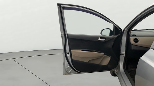 View Hyundai Grand i10 Image 40 Used Hyundai Grand i10 Image 40