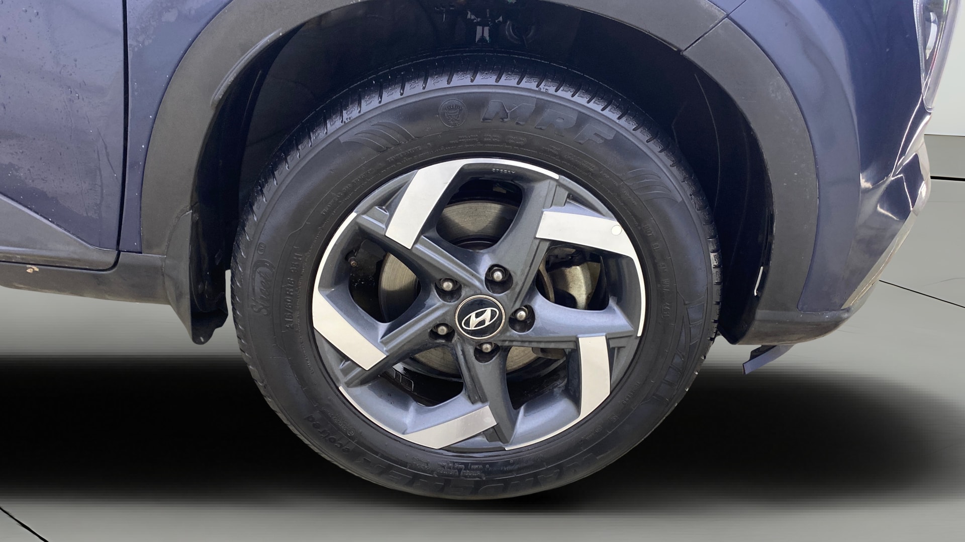 View 2019 Hyundai Venue SX Plus 1.0 Petrol AT Image 43 Used 2019 Hyundai Venue SX Plus 1.0 Petrol AT Image 43