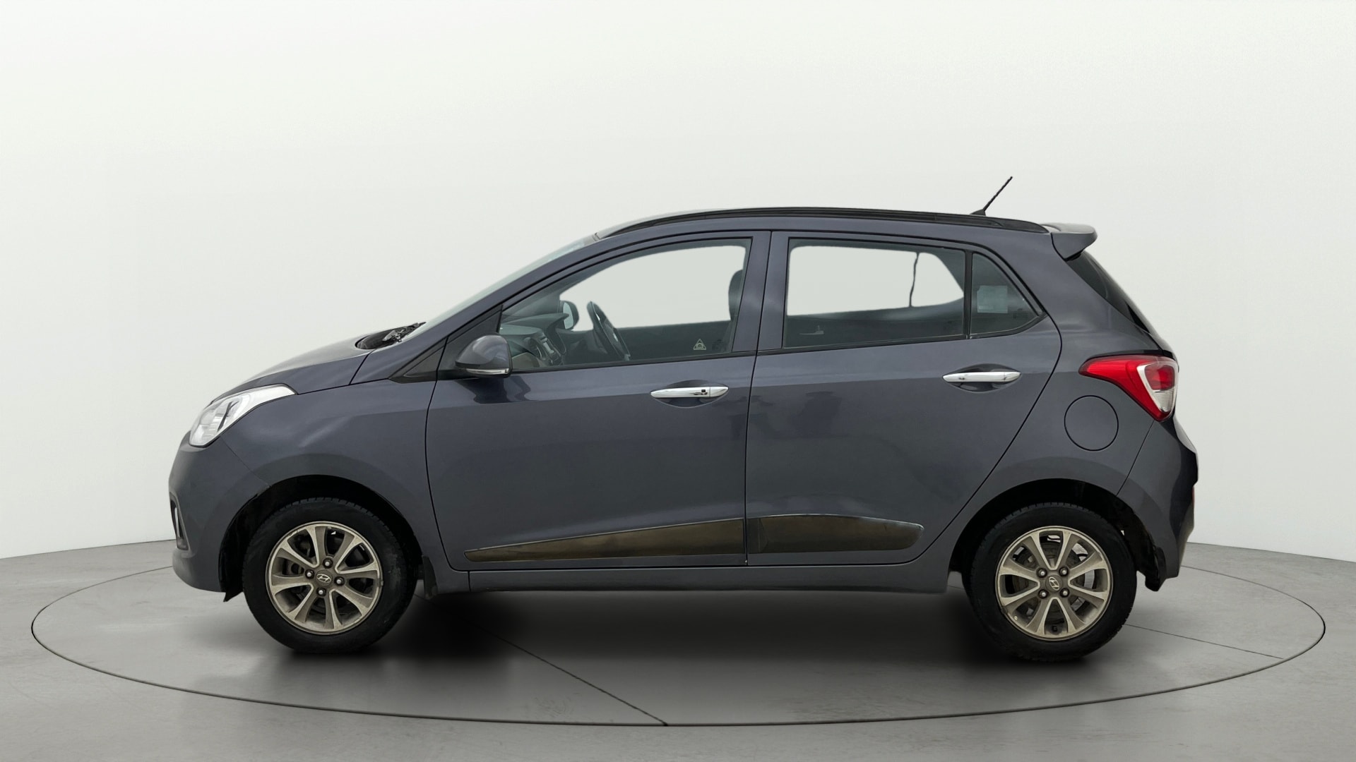 View 2014 Hyundai Grand i10 1.2 Asta Petrol Image 5 Used 2014 Hyundai Grand i10 1.2 Asta Petrol Image 5