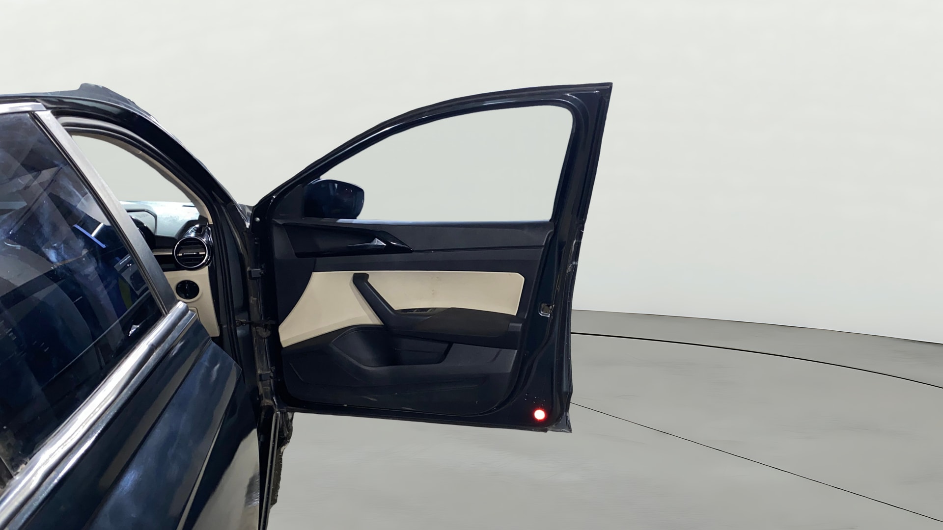View 2022 Skoda Slavia Ambition 1.0 TSI MT Image 45 Used 2022 Skoda Slavia Ambition 1.0 TSI MT Image 45