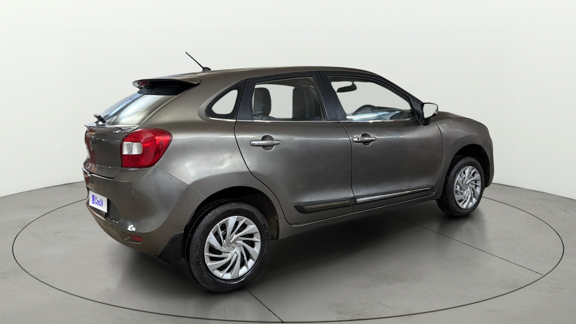 View 2021 Maruti Suzuki 1000 Base Variant Image 42 Used 2021 Maruti Suzuki 1000 Base Variant Image 42