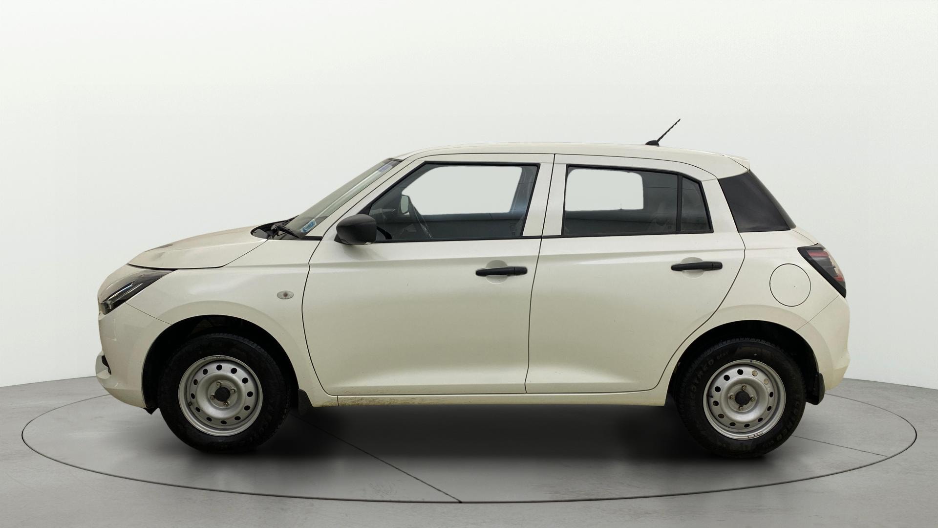 View 2024 Maruti Suzuki 1000 Base Variant Image 5 Used 2024 Maruti Suzuki 1000 Base Variant Image 5