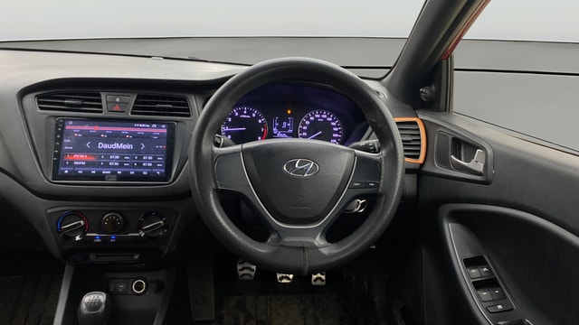View Hyundai i20 Active Image 20 Used Hyundai i20 Active Image 20