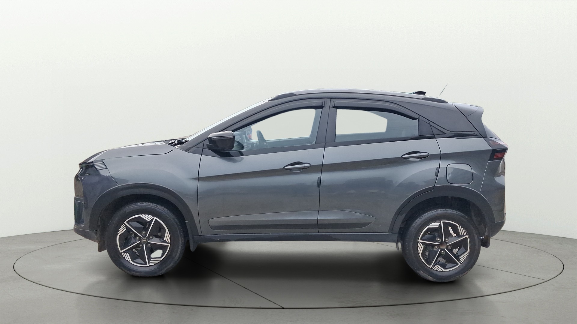View 2024 Tata Nexon Revotron XE Image 28 Used 2024 Tata Nexon Revotron XE Image 28