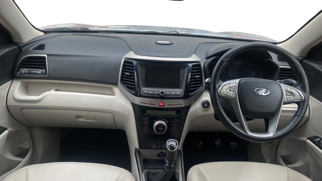 View Mahindra XUV300 Image 31 Used Mahindra XUV300 Image 31