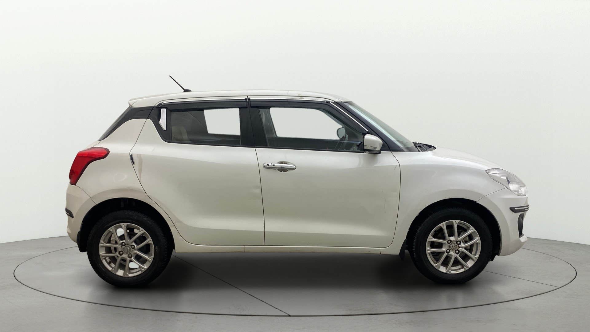 View 2023 Maruti Suzuki 1000 Base Variant Image 8 Used 2023 Maruti Suzuki 1000 Base Variant Image 8