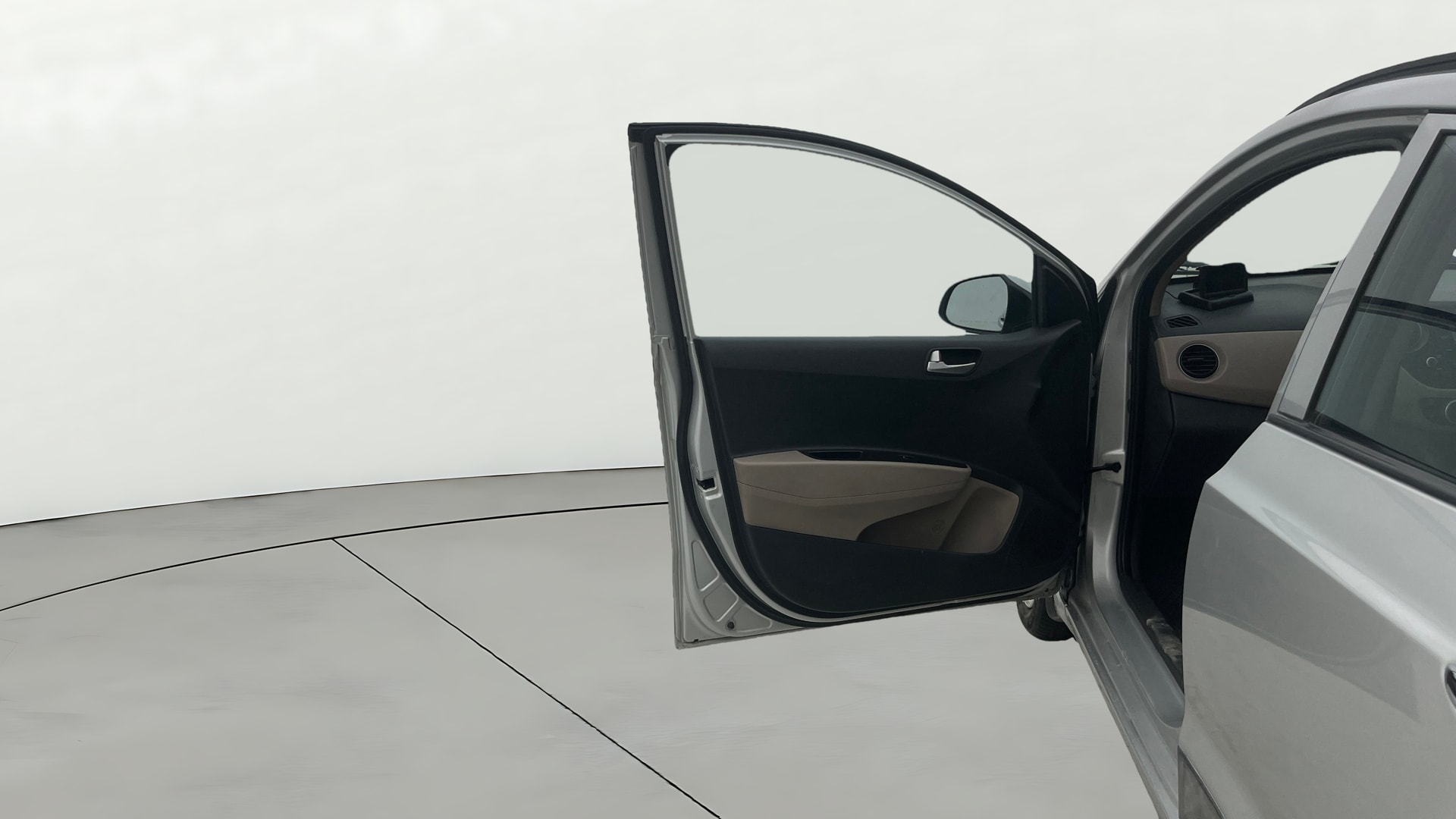 View 2015 Hyundai Grand i10 Asta AT 1.2 Kappa VTVT Image 32 Used 2015 Hyundai Grand i10 Asta AT 1.2 Kappa VTVT Image 32