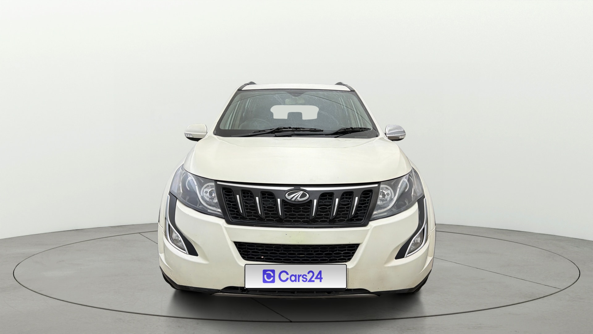 Used 2018 Mahindra XUV500 Used 2018 Mahindra XUV500
