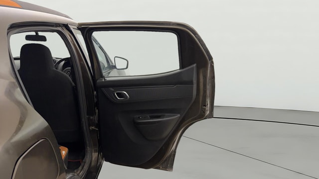 View Renault Kwid Image 7 Used Renault Kwid Image 7