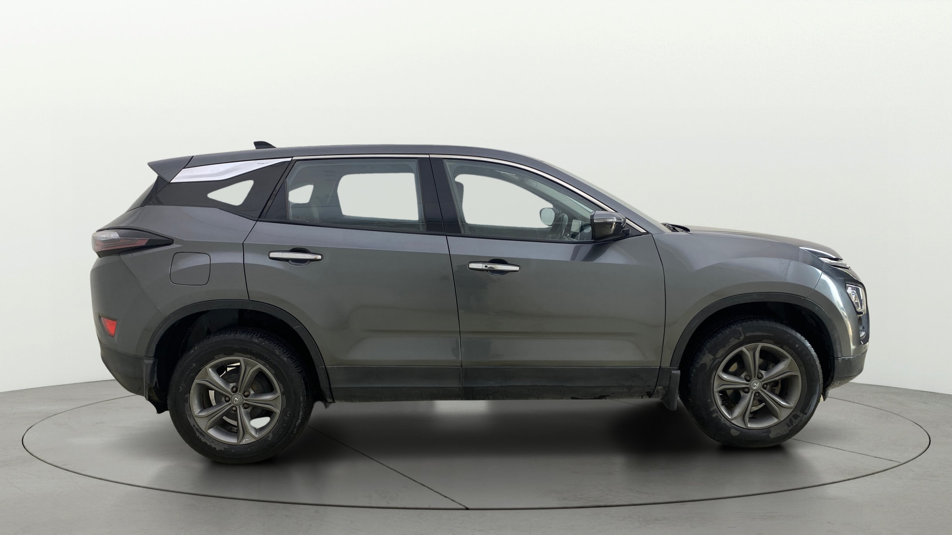 View 2022 Tata Harrier XE Image 28 Used 2022 Tata Harrier XE Image 28