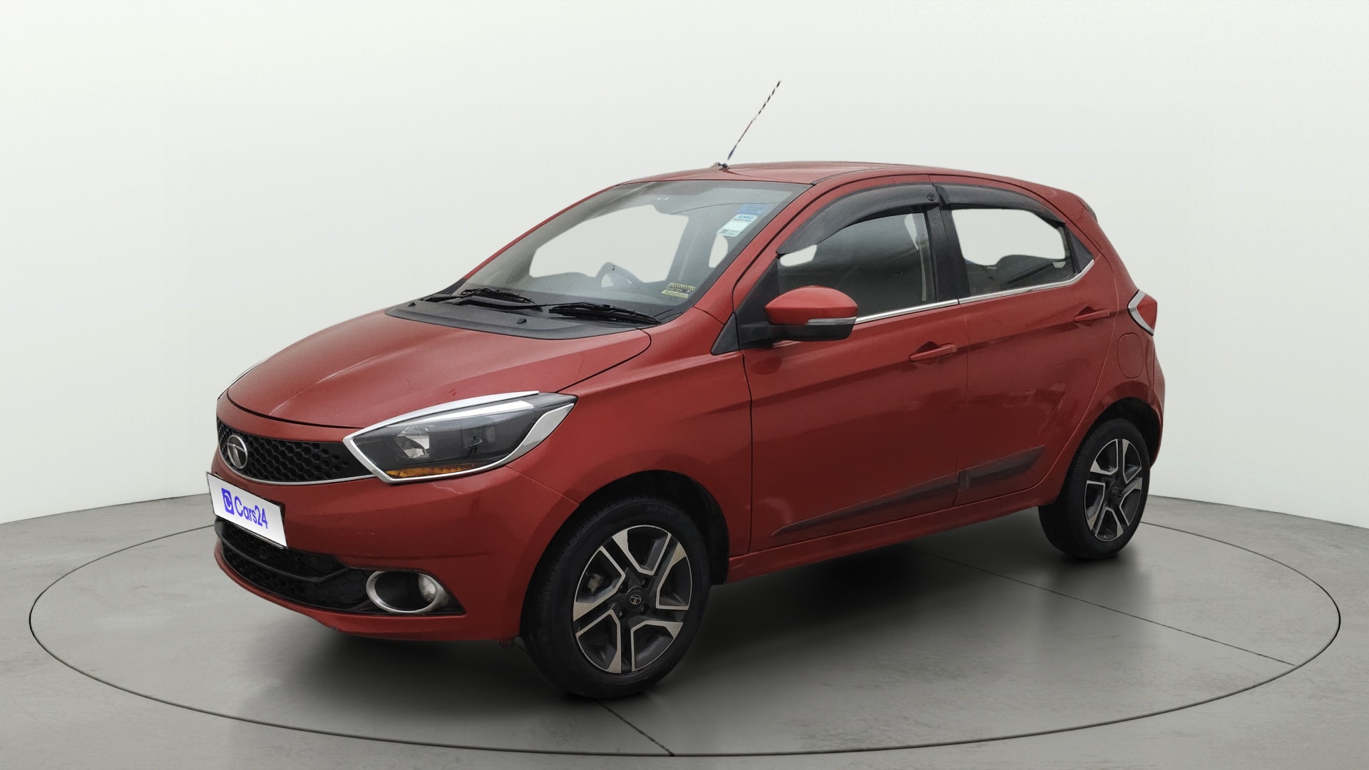 View 2020 Tata Tiago Revotorq XB Image 34 Used 2020 Tata Tiago Revotorq XB Image 34