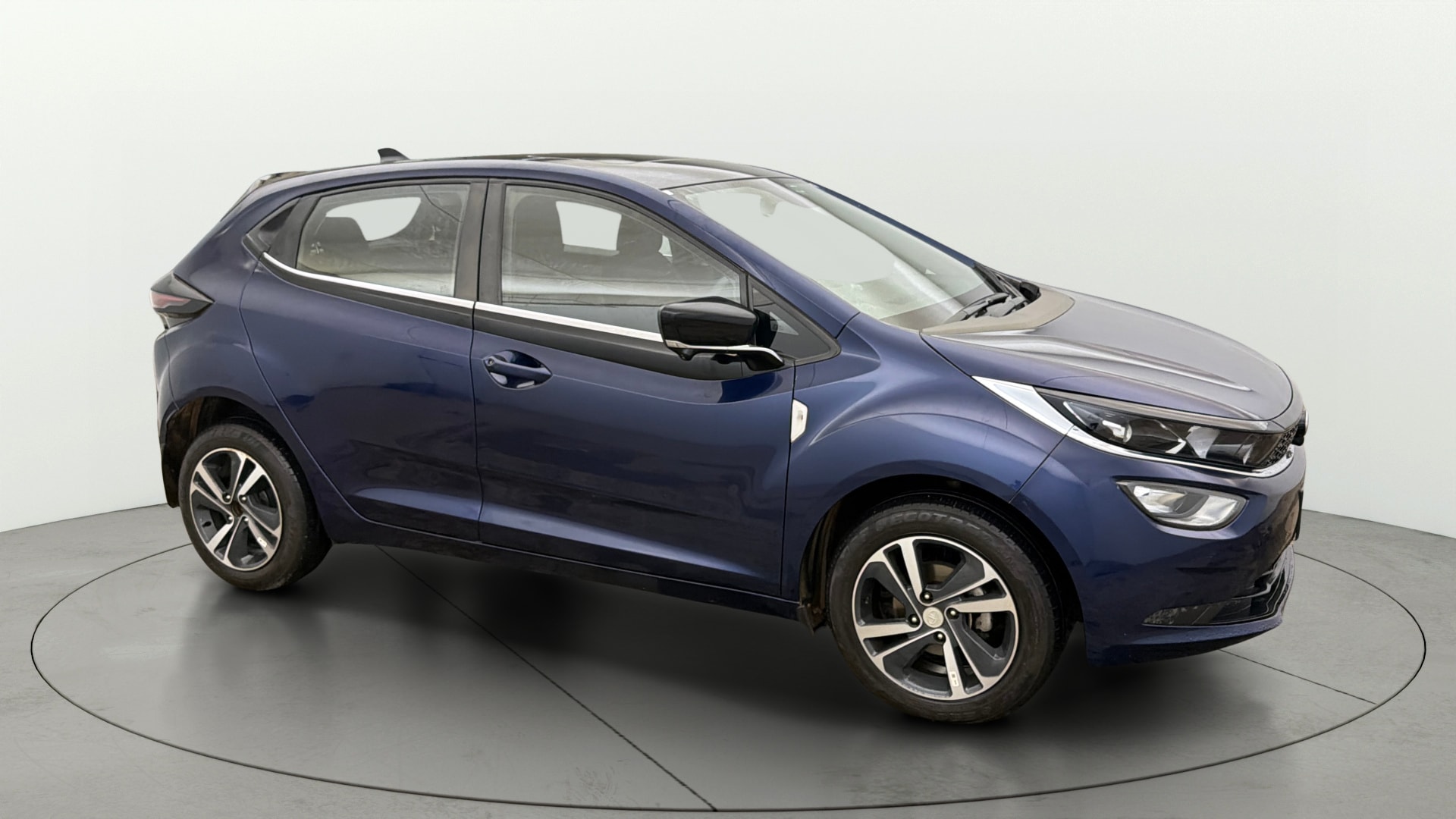View 2024 Tata Altroz XZ Petrol Image 38 Used 2024 Tata Altroz XZ Petrol Image 38