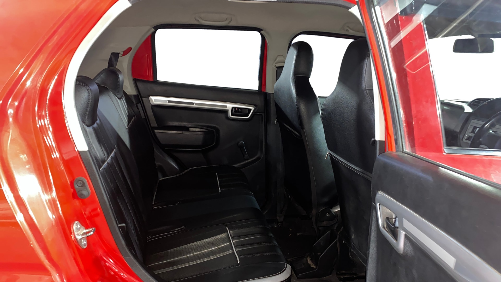 View 2022 Maruti Suzuki 1000 Base Variant Image 29 Used 2022 Maruti Suzuki 1000 Base Variant Image 29