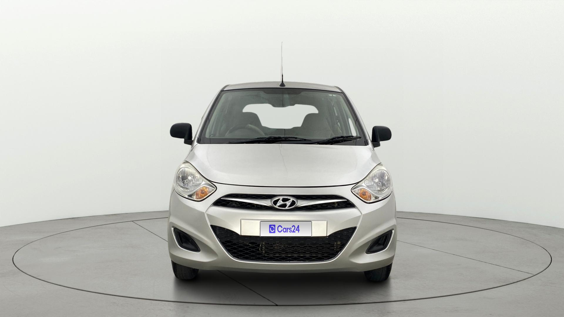 2015 ह्युंडई आई10 1.1 Magna 2015 ह्युंडई आई10 1.1 Magna