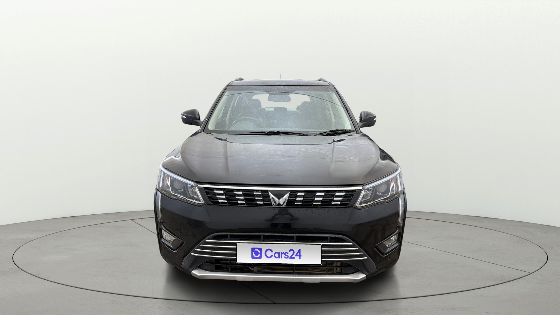 Used 2023 Mahindra XUV300 Used 2023 Mahindra XUV300