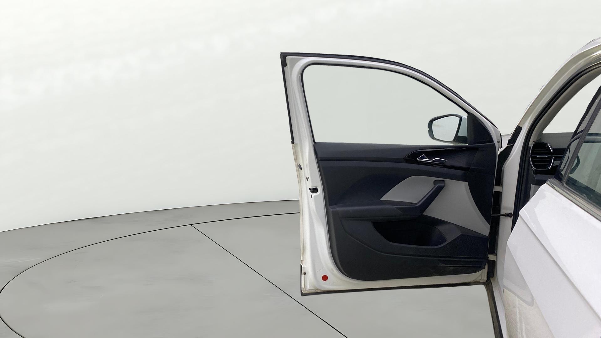View 2021 Skoda Kushaq Style 1.0 TSI AT Image 32 Used 2021 Skoda Kushaq Style 1.0 TSI AT Image 32