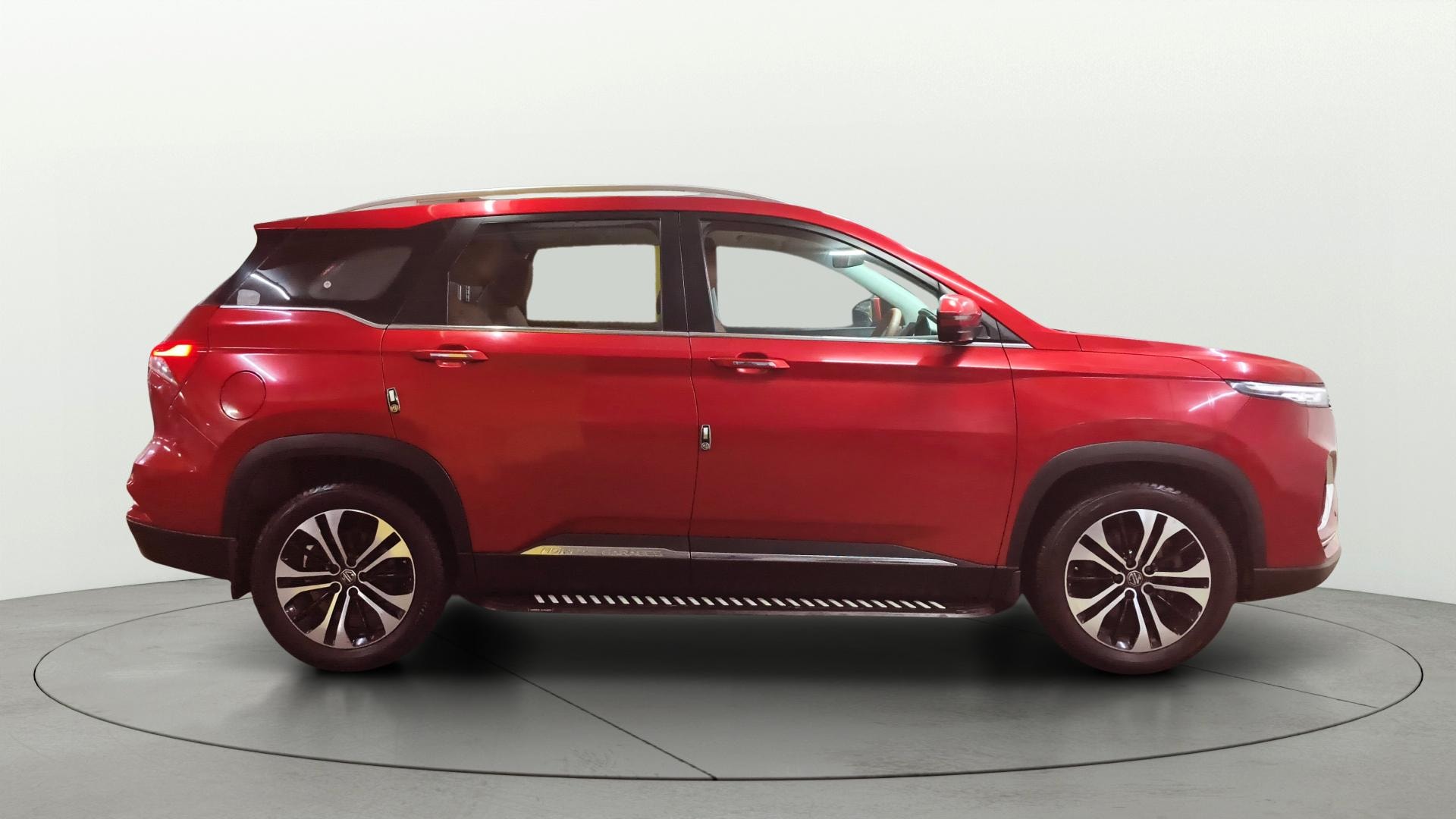 View 2022 MG Hector Plus Sharp CVT Petrol Image 9 Used 2022 MG Hector Plus Sharp CVT Petrol Image 9