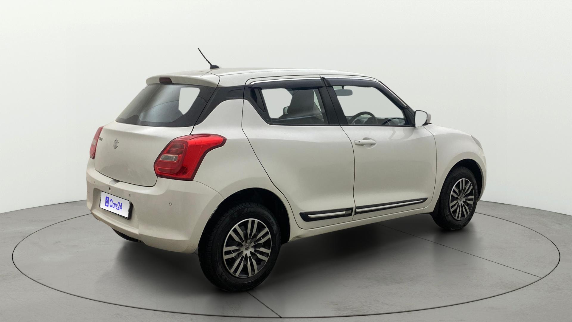 View 2024 Maruti Suzuki 1000 Base Variant Image 42 Used 2024 Maruti Suzuki 1000 Base Variant Image 42