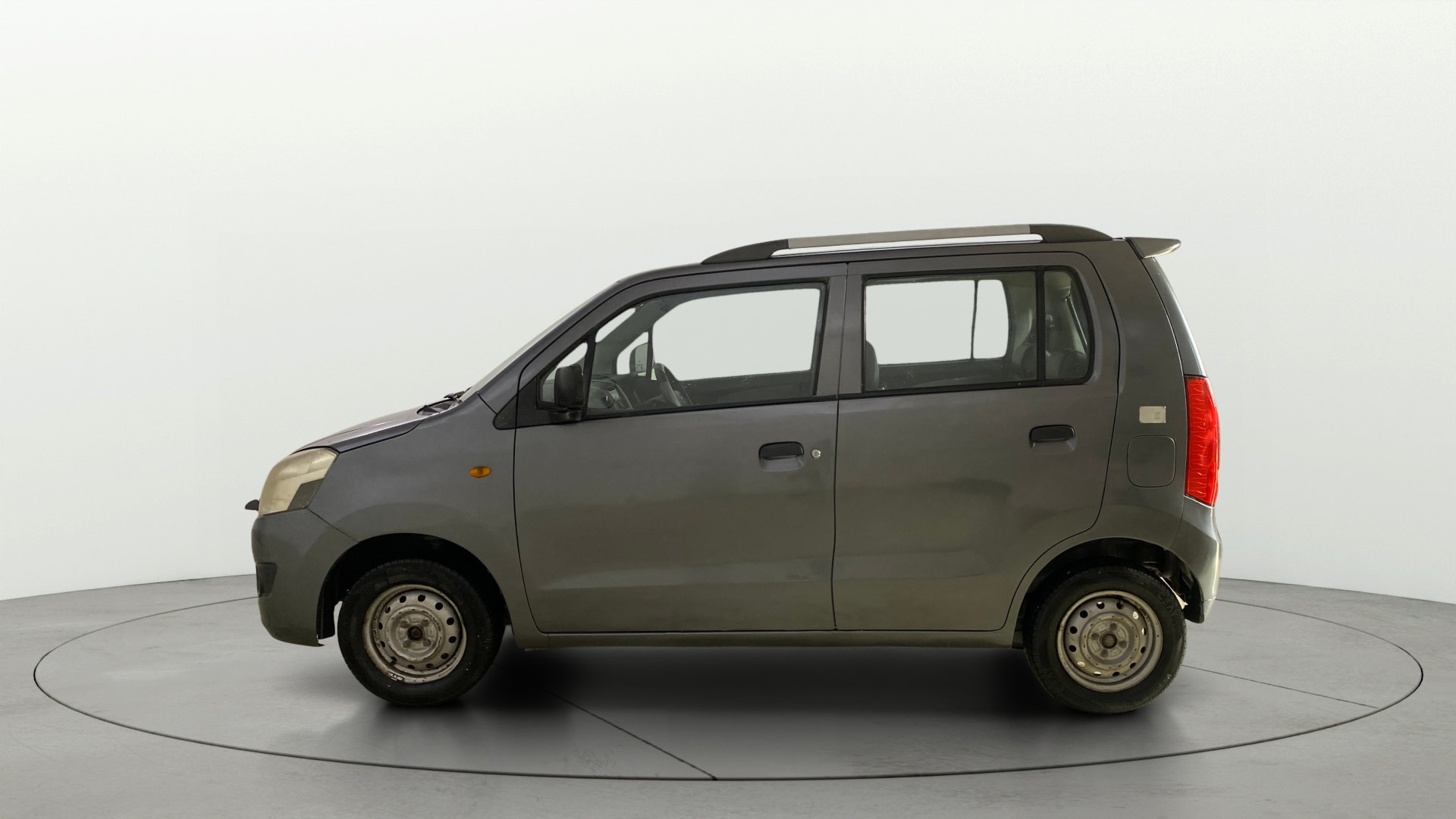 View 2016 Maruti Suzuki 1000 Base Variant Image 5 Used 2016 Maruti Suzuki 1000 Base Variant Image 5