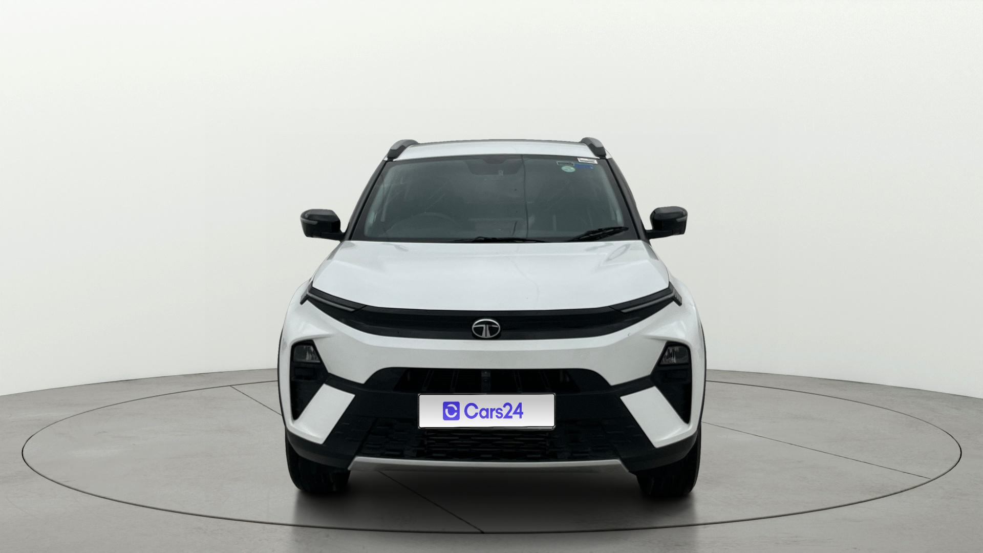 2025 टाटा नेक्सन Revotron XE 2025 टाटा नेक्सन Revotron XE