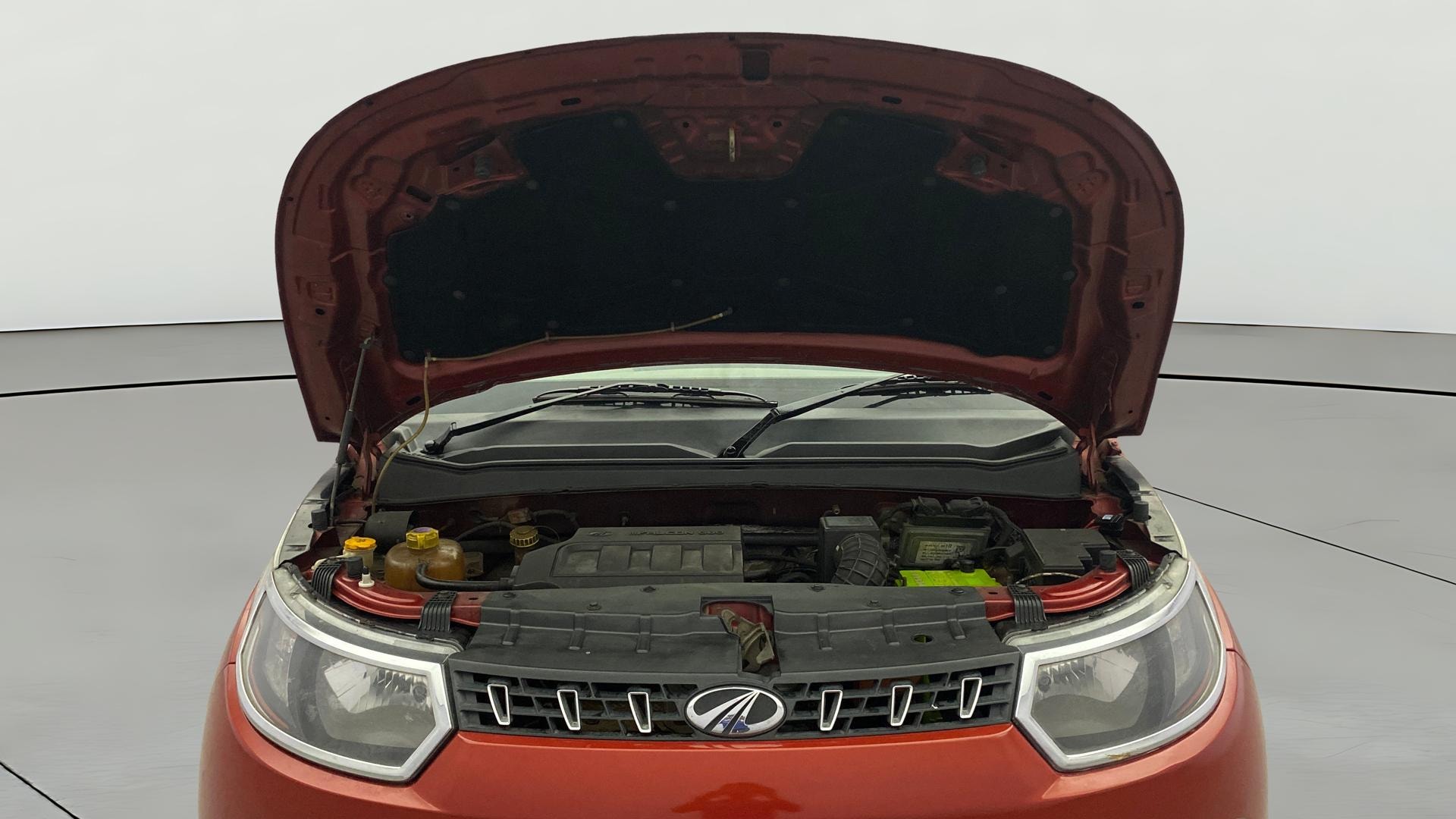 Used 2016 Mahindra KUV100 Used 2016 Mahindra KUV100