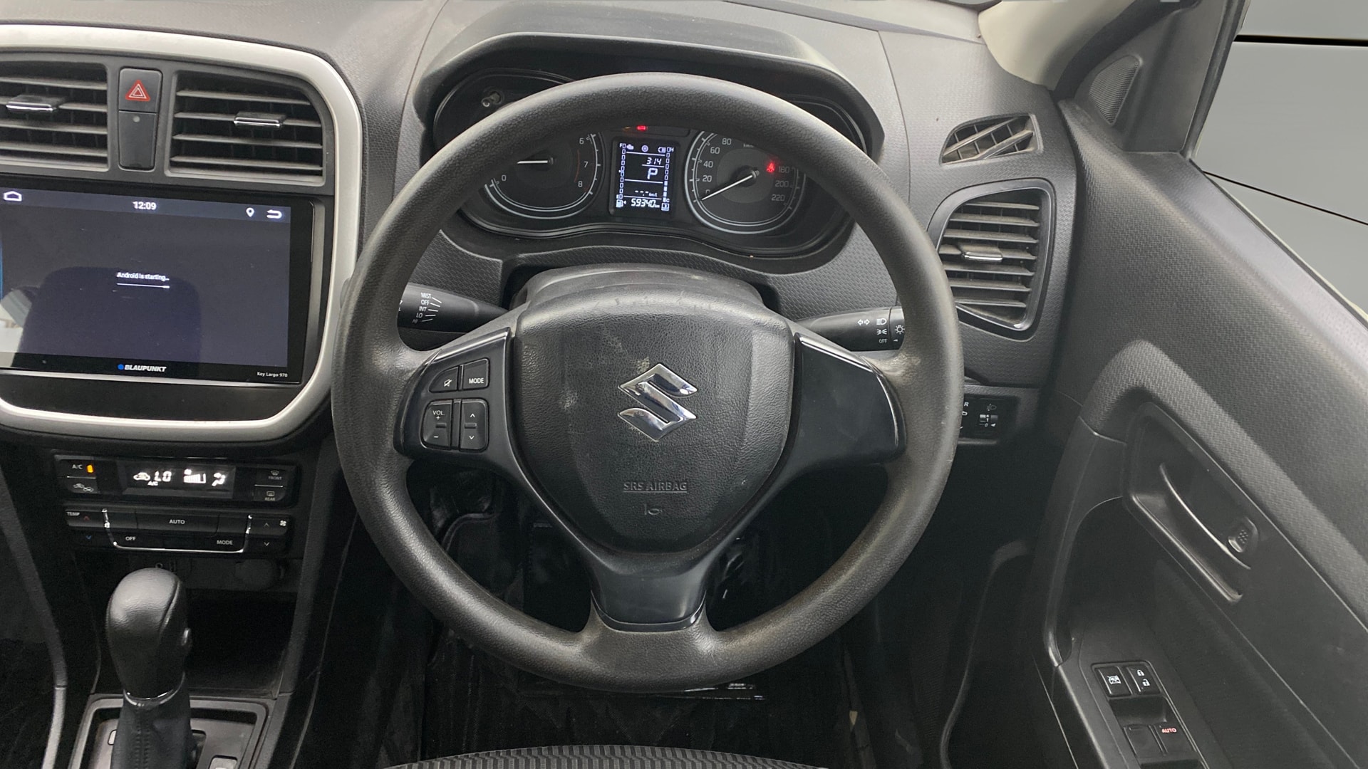 View 2022 Maruti Suzuki 1000 Base Variant Image 20 Used 2022 Maruti Suzuki 1000 Base Variant Image 20