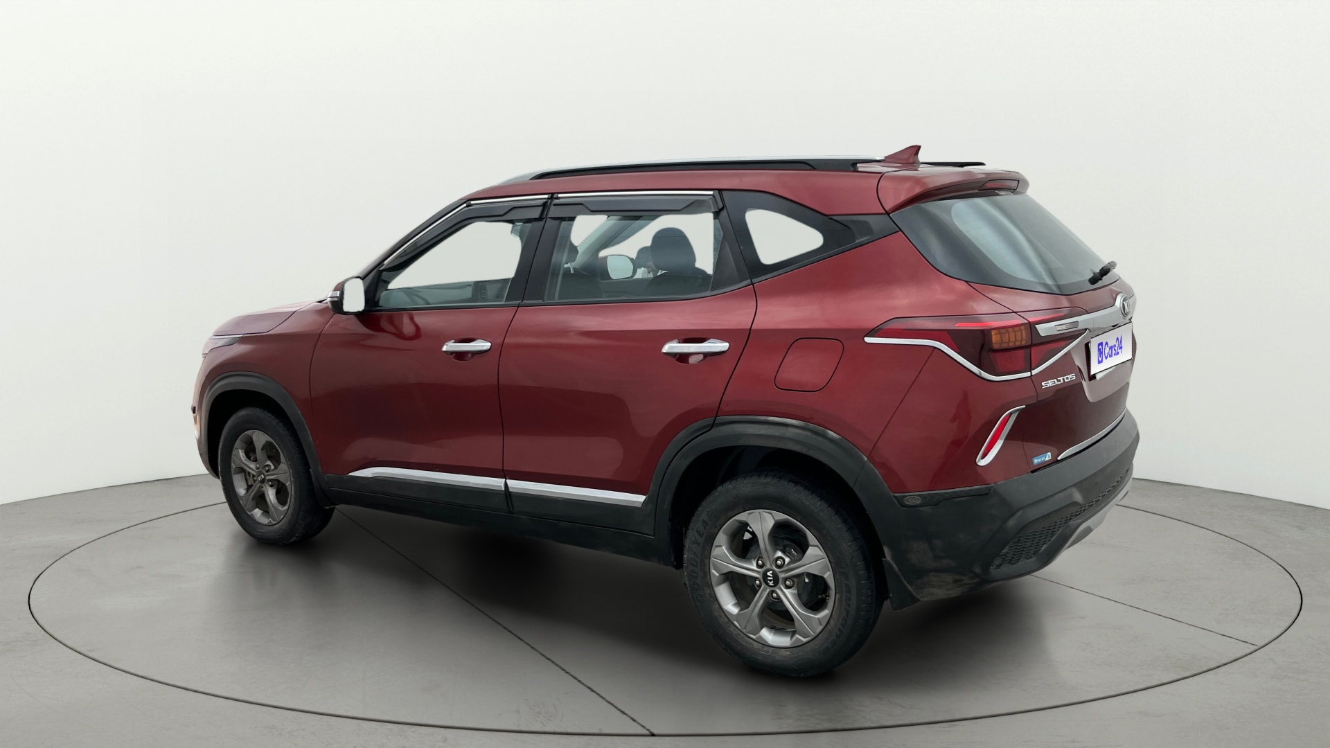 View 2019 Kia Seltos Smartstream G1.5 6MT HTK Plus Image 2 Used 2019 Kia Seltos Smartstream G1.5 6MT HTK Plus Image 2