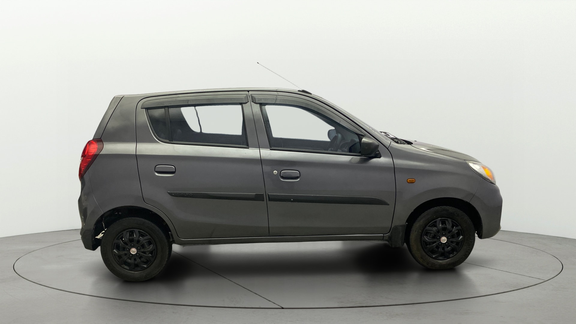 View 2022 Maruti Suzuki 1000 Base Variant Image 8 Used 2022 Maruti Suzuki 1000 Base Variant Image 8