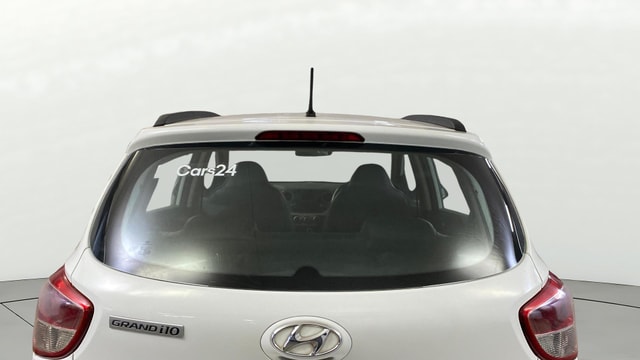 View Hyundai Grand i10 Image 4 Used Hyundai Grand i10 Image 4