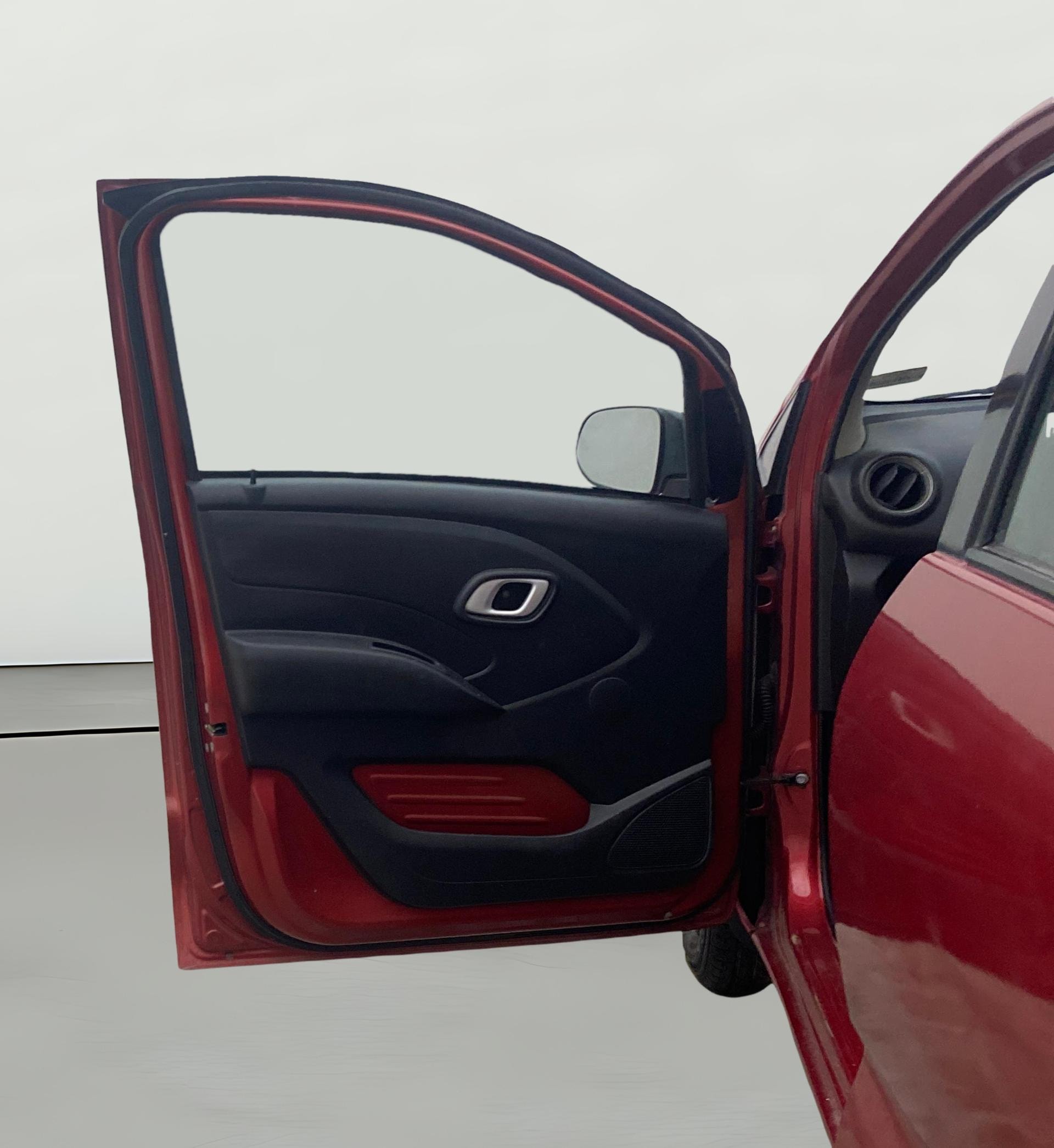 View 2018 Datsun Redi GO T (O) 1.0L AMT BS IV Image 30 Used 2018 Datsun Redi GO T (O) 1.0L AMT BS IV Image 30