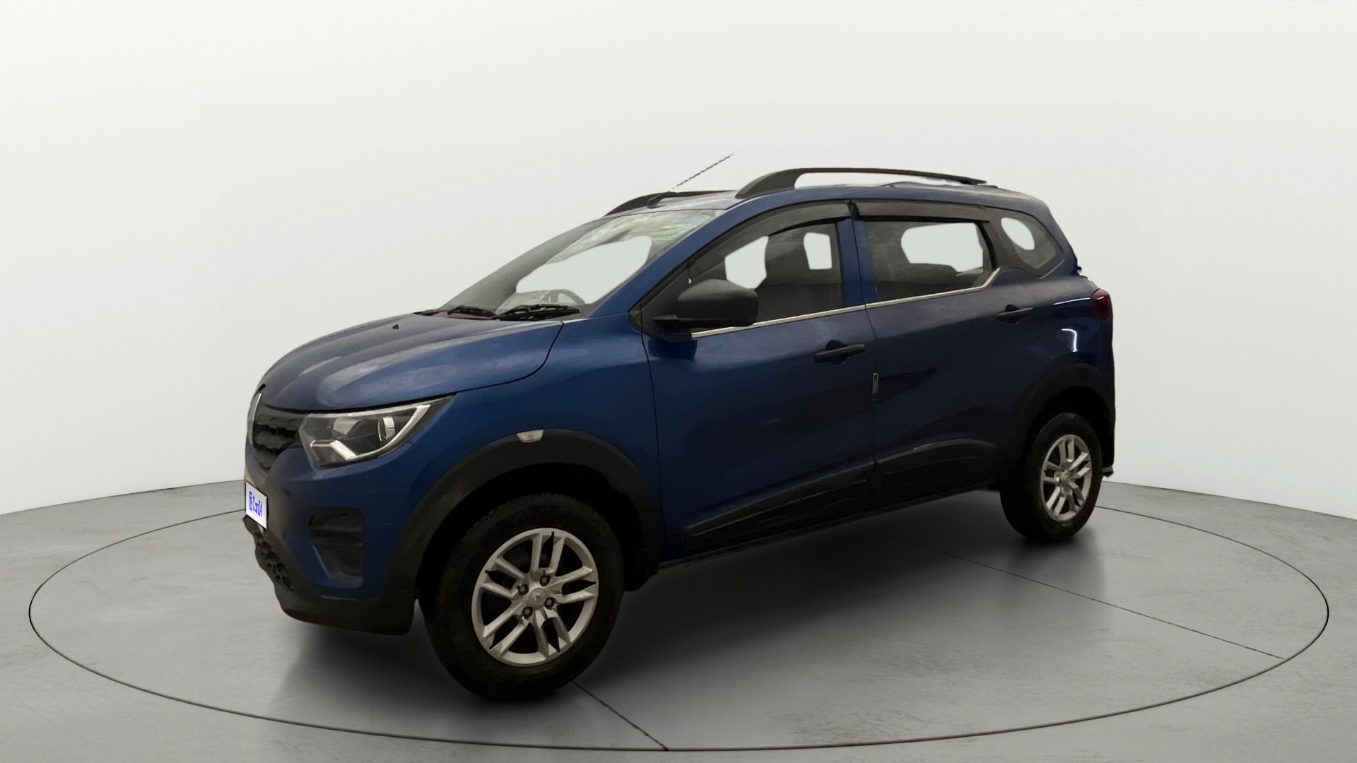 View 2023 Renault Triber RXE Image 21 Used 2023 Renault Triber RXE Image 21