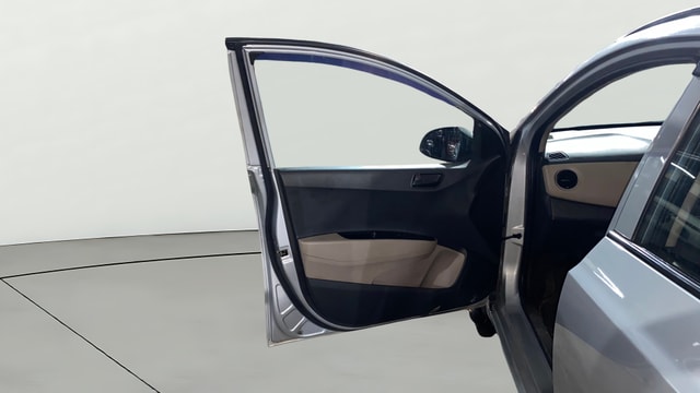 View Hyundai Grand i10 Image 31 Used Hyundai Grand i10 Image 31