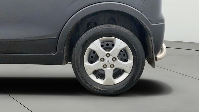View Mahindra XUV300 Image 11 Used Mahindra XUV300 Image 11