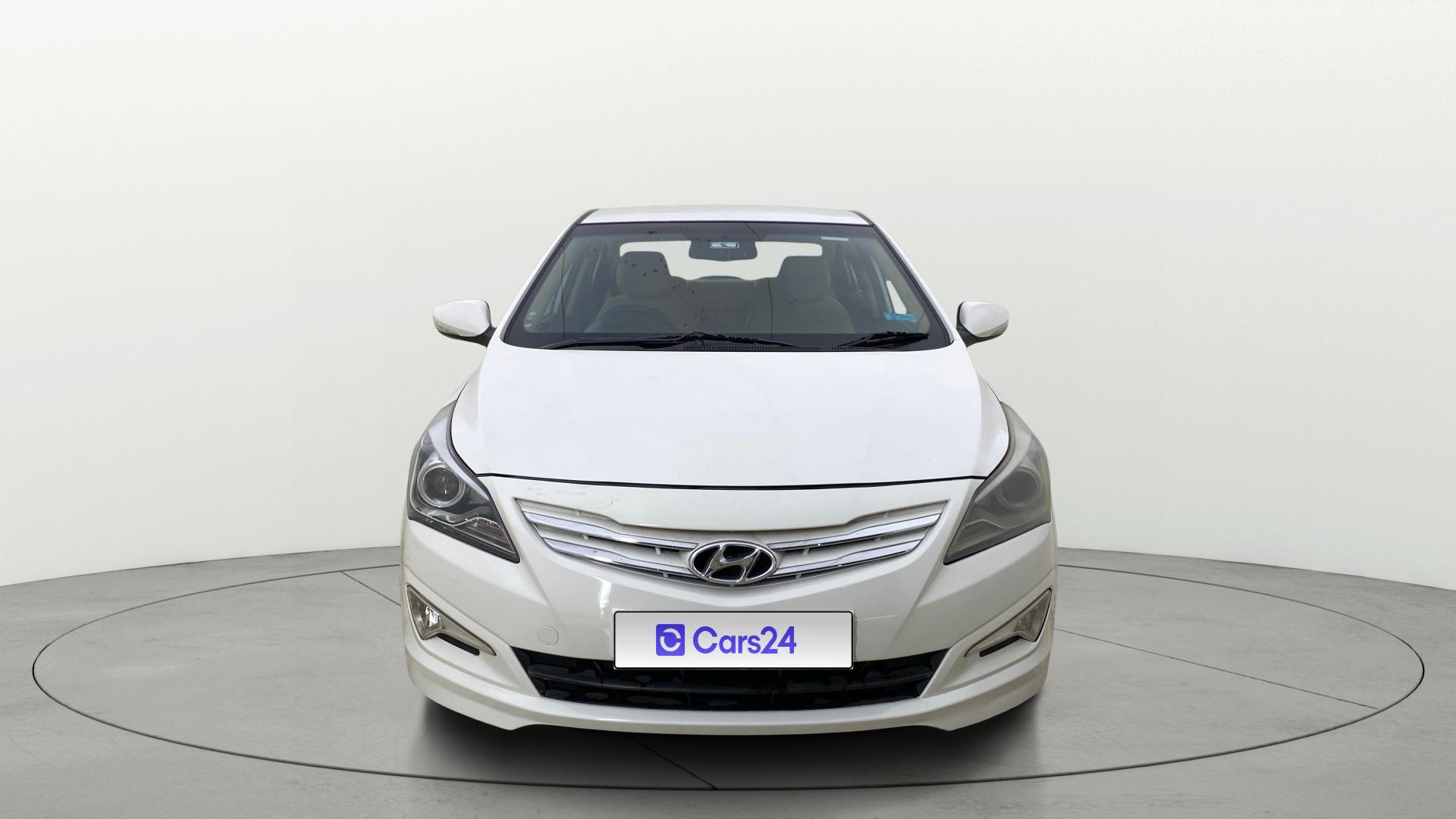 2016 ह्युंडई वरना 1.6 VTVT SX (2010) 2016 ह्युंडई वरना 1.6 VTVT SX (2010)