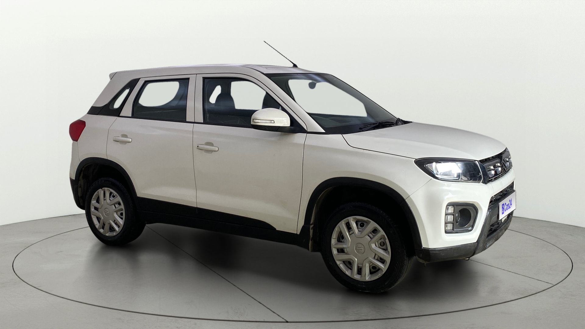 View 2021 Maruti Suzuki 1000 Base Variant Image 21 Used 2021 Maruti Suzuki 1000 Base Variant Image 21