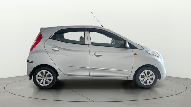 View Hyundai EON Image 8 Used Hyundai EON Image 8