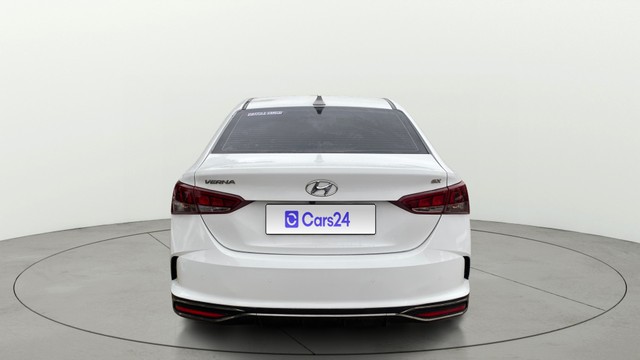 View Hyundai Verna Image 45 Used Hyundai Verna Image 45