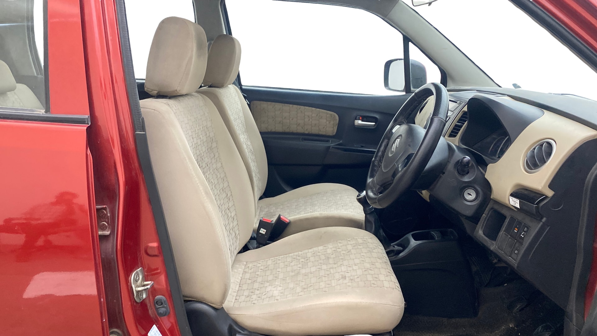 View 2018 Maruti Suzuki 1000 Base Variant Image 25 Used 2018 Maruti Suzuki 1000 Base Variant Image 25