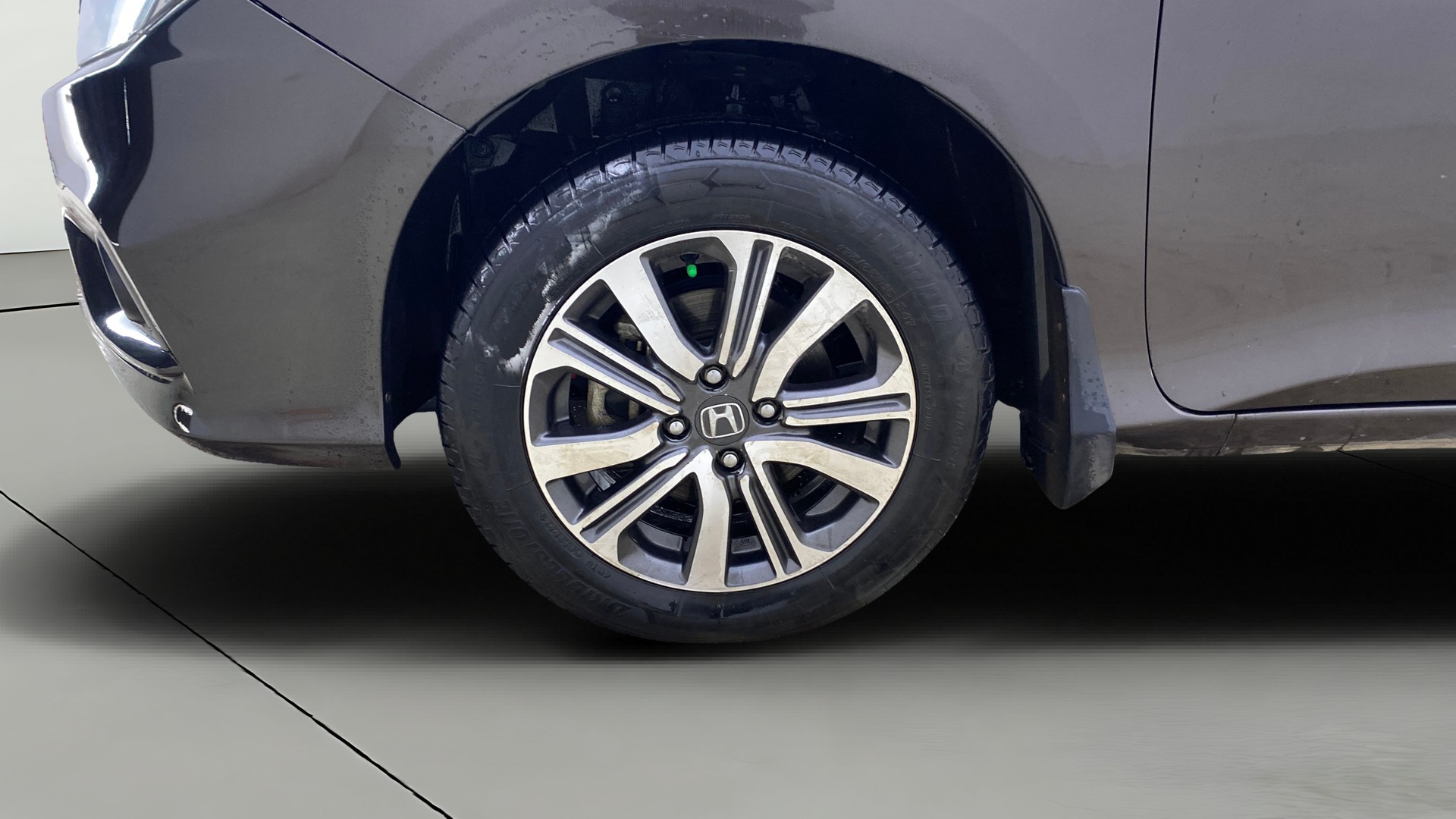 View 2022 Honda City ZX MT Diesel Anniversary Edition Image 29 Used 2022 Honda City ZX MT Diesel Anniversary Edition Image 29