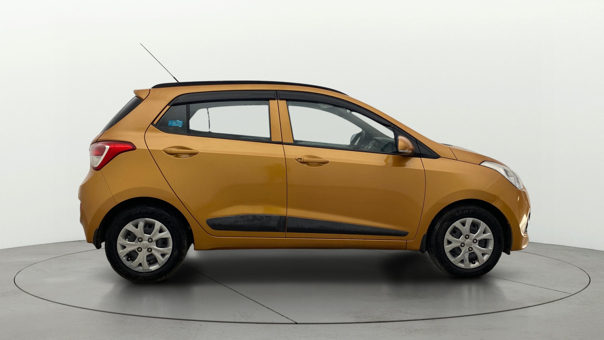 View 2016 Hyundai Grand i10 Sportz 1.2 Kappa Image 8 Used 2016 Hyundai Grand i10 Sportz 1.2 Kappa Image 8