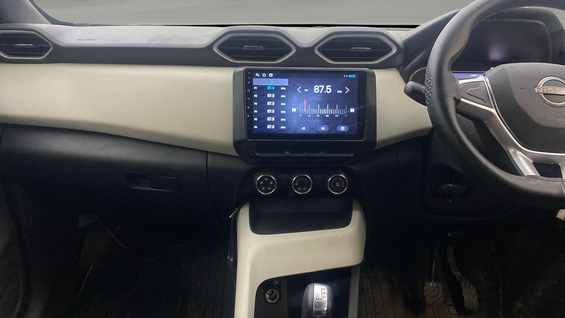 View 2024 Nissan Magnite XE Image 17 Used 2024 Nissan Magnite XE Image 17