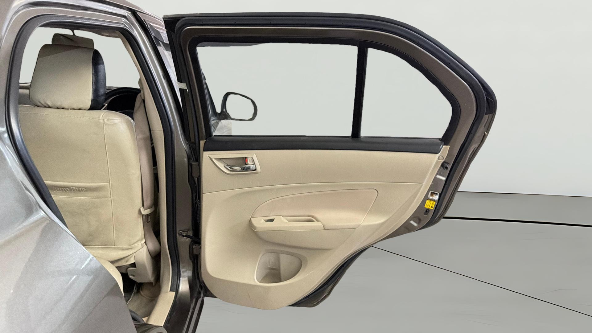 View 2016 Maruti Suzuki 1000 Base Variant Image 7 Used 2016 Maruti Suzuki 1000 Base Variant Image 7